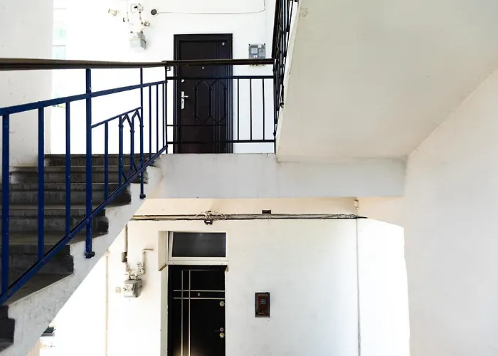 Апартаменты Colorful & Cozy